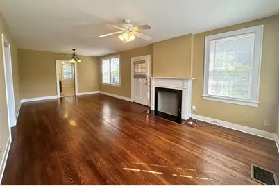 3210 3210 Hemphill Park #B, Austin, TX 78705 - Photo 1