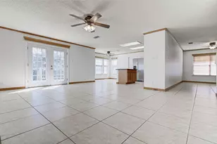 130 Wild Buffalo Dr, Kyle, TX 78640 - Photo 7