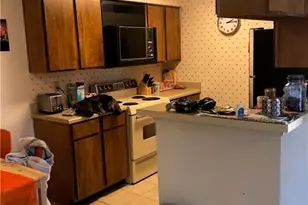 114 E 31st St, Austin, TX 78705 - Photo 9