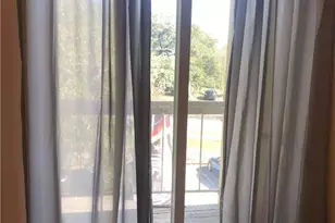 114 E 31st St, Austin, TX 78705 - Photo 19