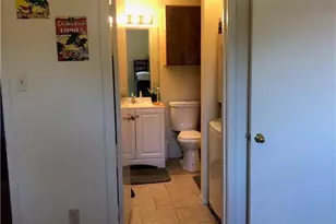 114 E 31st St, Austin, TX 78705 - Photo 15