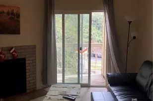 114 E 31st St, Austin, TX 78705 - Photo 5