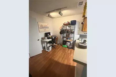 114 E 31st Street #204, Austin, TX 78705 - Photo 5