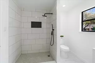 1109 Arcadia Ave, Austin, TX 78757 - Photo 19