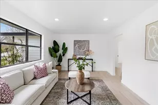 1109 Arcadia Ave, Austin, TX 78757 - Photo 7