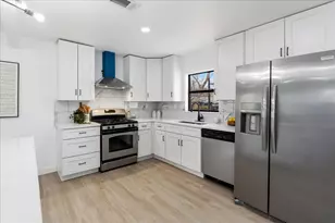 1109 Arcadia Ave, Austin, TX 78757 - Photo 15