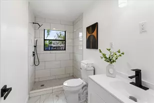 1109 Arcadia Ave, Austin, TX 78757 - Photo 21