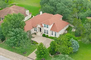 91 Duck Lake Dr, Lakeway, TX 78734 - Photo 1