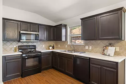 521 Fort Thomas Place, Round Rock, TX 78664 - Photo 7