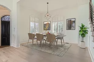 2625 McCullough St, Austin, TX 78703 - Photo 5