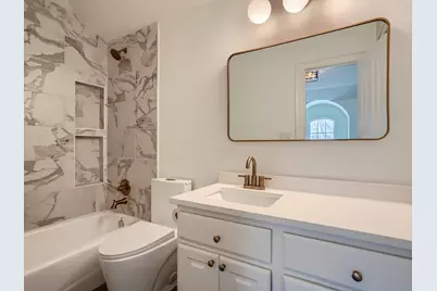 2625 McCullough Street, Austin, TX 78703 - Photo 17
