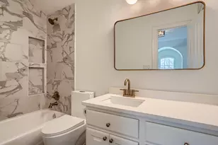 2625 McCullough St, Austin, TX 78703 - Photo 17