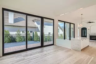 2625 McCullough St, Austin, TX 78703 - Photo 11