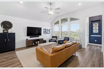544 Cherrystone Loop, Buda, TX 78610 - Photo 5
