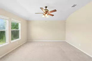 207 Wildcat Dr, Bastrop, TX 78602 - Photo 13