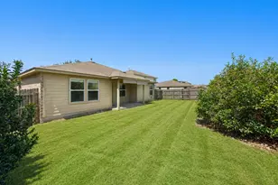 207 Wildcat Dr, Bastrop, TX 78602 - Photo 27