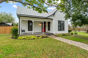 305 East St, Hutto, TX 78634 - Photo 1