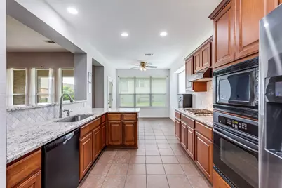 15805 Pumpkin Ridge Drive, Austin, TX 78717 - Photo 9