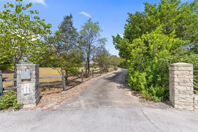 4005 Paloma Circle, Lakeway, TX 78734 - Photo 11