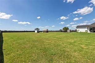 1170 Watterson Rd, Red Rock, TX 78662 - Photo 33