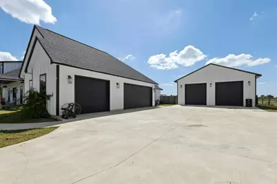 1170 Watterson Road, Red Rock, TX 78662 - Photo 35