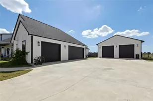 1170 Watterson Rd, Red Rock, TX 78662 - Photo 35