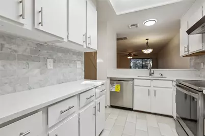7122 Wood Hollow Drive #45, Austin, TX 78731 - Photo 11