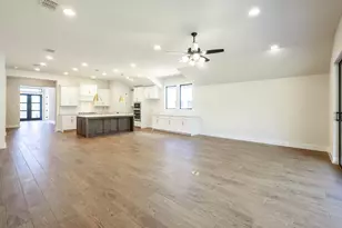 1041 Sunset Hill Way, Georgetown, TX 78628 - Photo 7