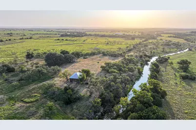 2562 County Road 2315, Lampasas, TX 76550 - Photo 3