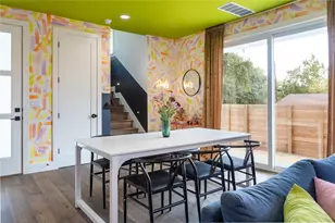 2415 E 10th St, Austin, TX 78702 - Photo 7