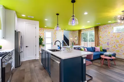 2415 E 10th Street, Austin, TX 78702 - Photo 5