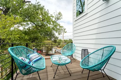 2415 E 10th Street, Austin, TX 78702 - Photo 25