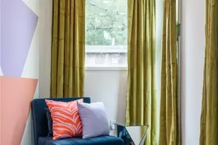 2415 E 10th St, Austin, TX 78702 - Photo 11