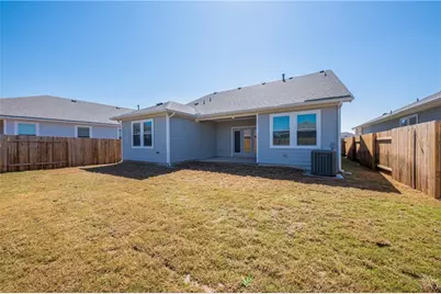 204 Cold Spring Loop, Bastrop, TX 78602 - Photo 7