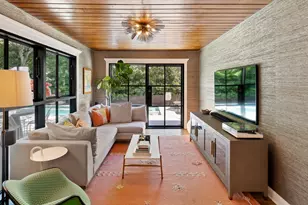 2304 Greenlee Dr, Austin, TX 78703 - Photo 13