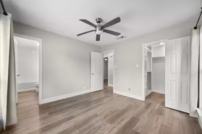 5206 Emerald Forest Drive, Austin, TX 78745 - Photo 11