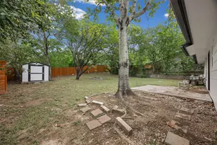 5206 Emerald Forest Dr, Austin, TX 78745 - Photo 21