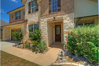 2260 Hat Bender Loop, Round Rock, TX 78664 - Photo 3