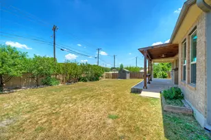 2260 Hat Bender Loop, Round Rock, TX 78664 - Photo 39