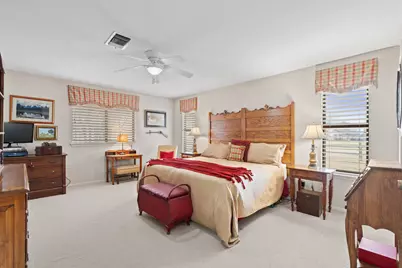 210 Meadowlakes Drive, Meadowlakes, TX 78654 - Photo 15