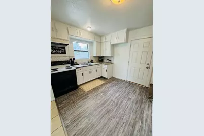 622 Trinity Street, Lockhart, TX 78644 - Photo 3