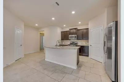 7212 Vail Ridge Street, Austin, TX 78744 - Photo 5