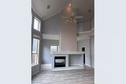 1704 Lynnville Trail, Austin, TX 78727 - Photo 5