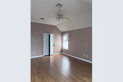 1704 Lynnville Trail, Austin, TX 78727 - Photo 17