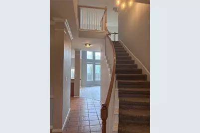 1704 Lynnville Trail, Austin, TX 78727 - Photo 3