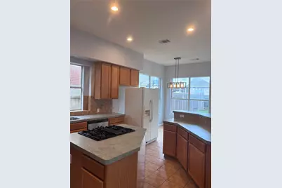 1704 Lynnville Trail, Austin, TX 78727 - Photo 11