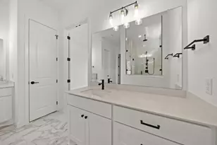 378 Muddy Crk Wy, Kyle, TX 78640 - Photo 13