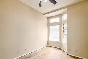 2802 Nueces St, Austin, TX 78705 - Photo 13