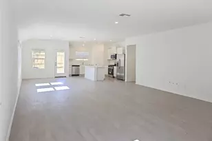 1117 Nesting Bird Dr, Georgetown, TX 78628 - Photo 3