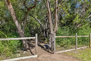 5400 Apache Creek Cove, Austin, TX 78735 - Photo 33